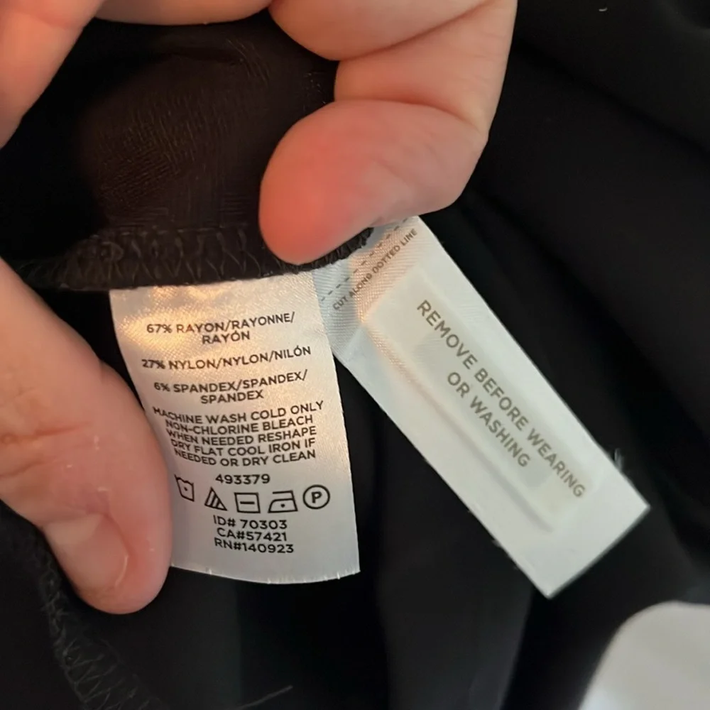 Perfect LBD - Picture 6 of 6